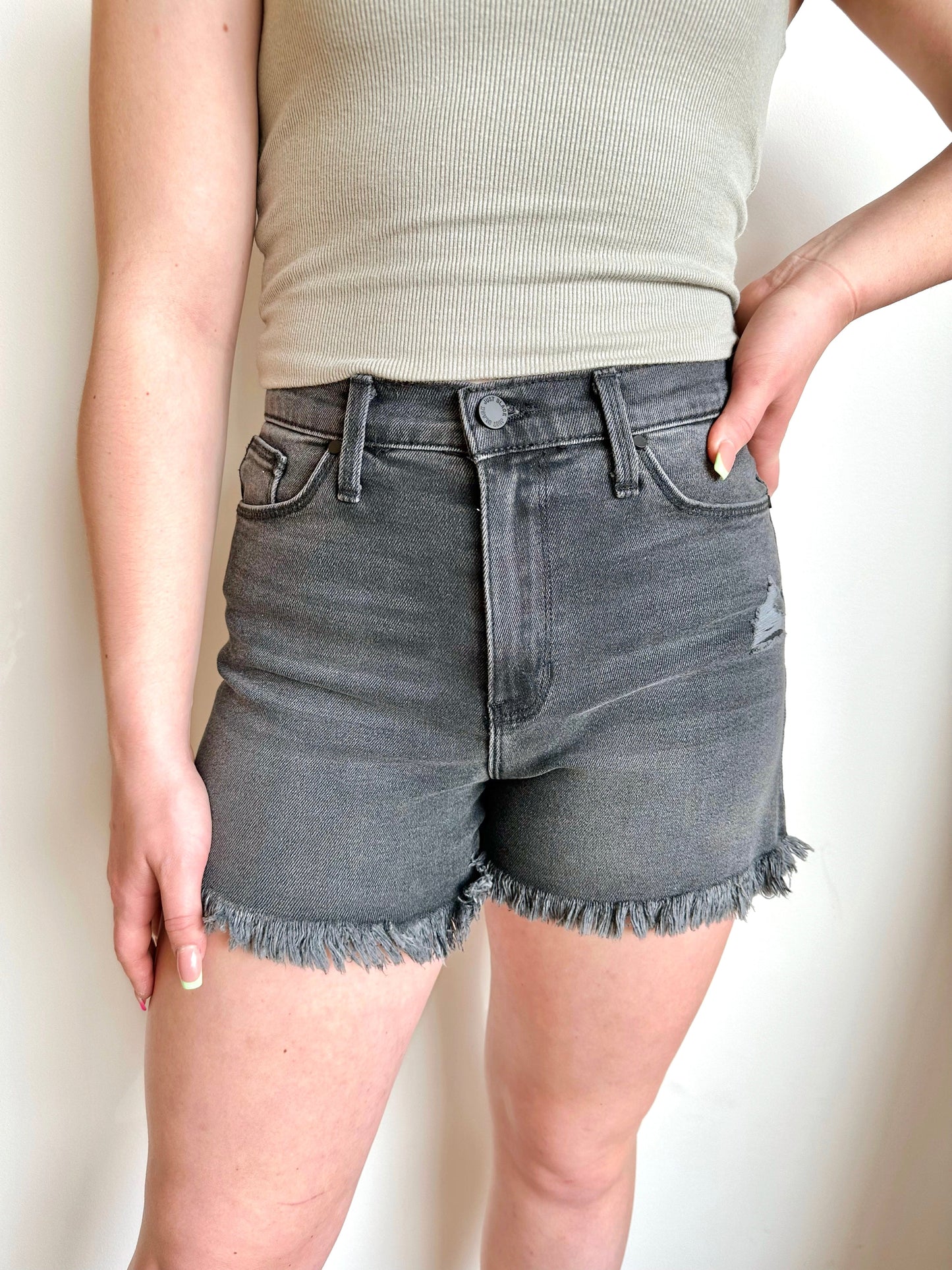 Kylie High Rise Short Black Wash