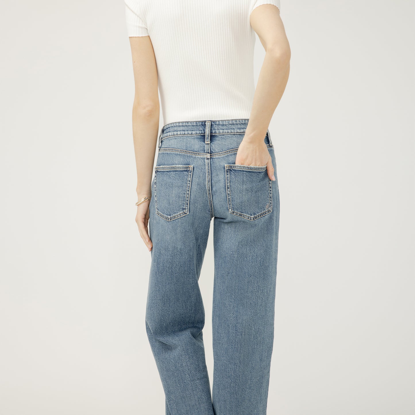 SILVER JEANS | Suki Wide Leg | ADM289 Weston