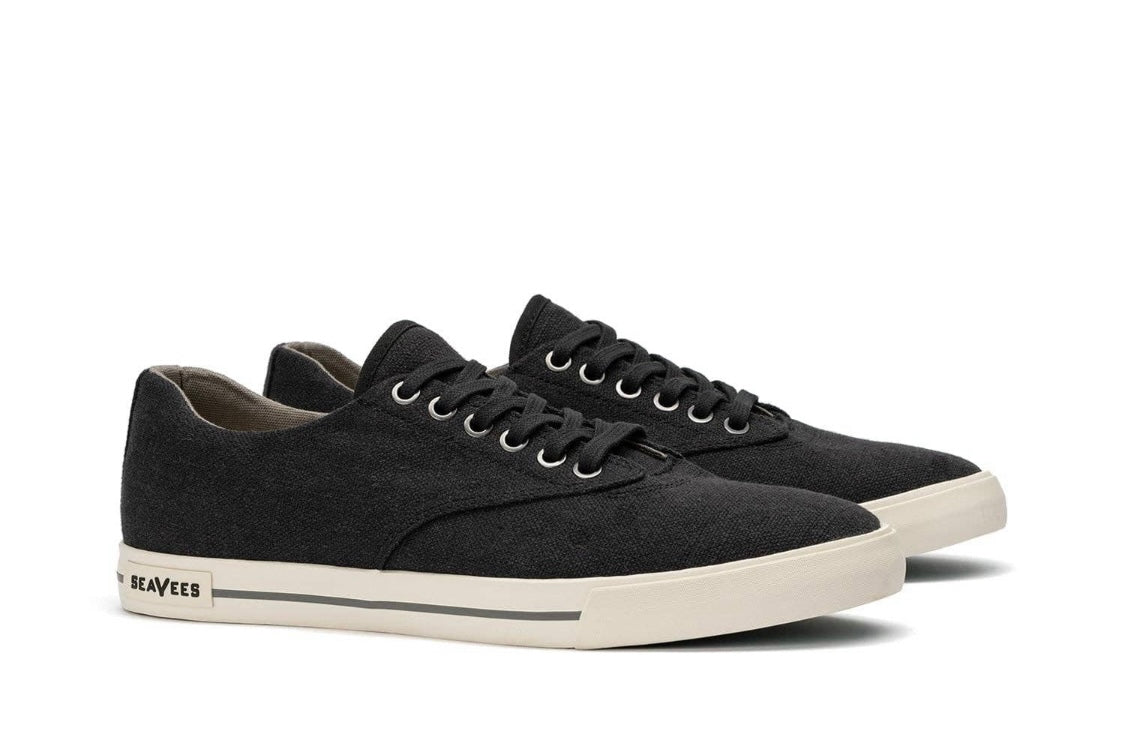 Hayes Classic Sneaker