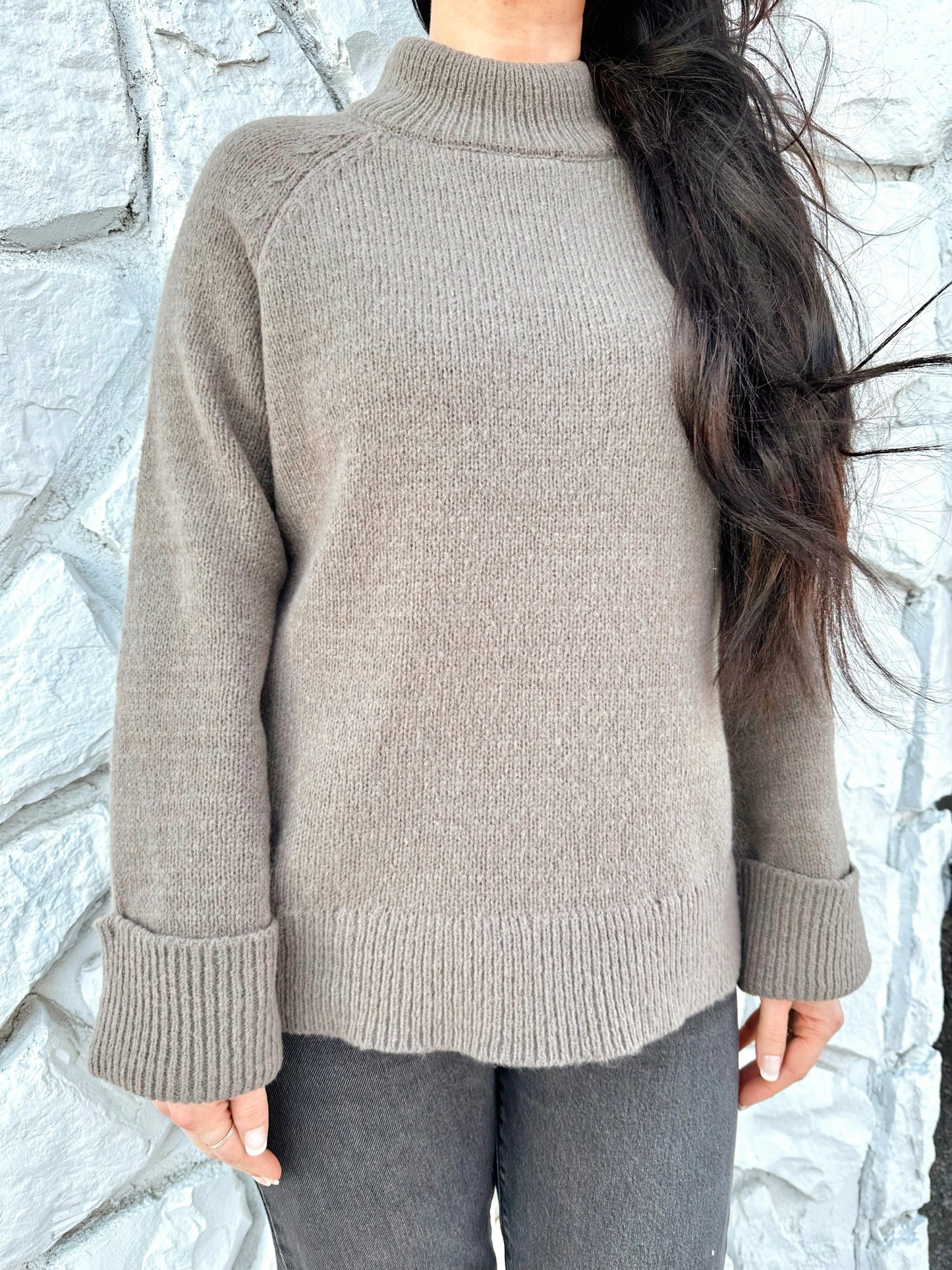 Luna Knit Mockneck